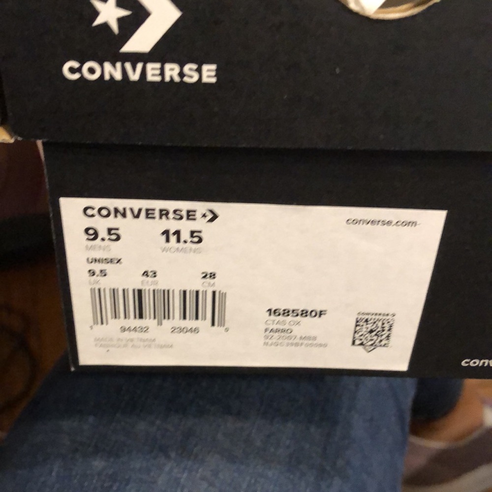 Shoes - Picture 2 of 2